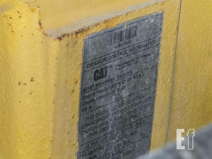 2021-caterpillar-920-image-27