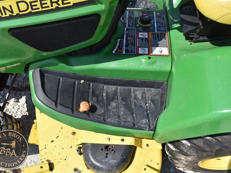 2013-john-deere-x730-image-13