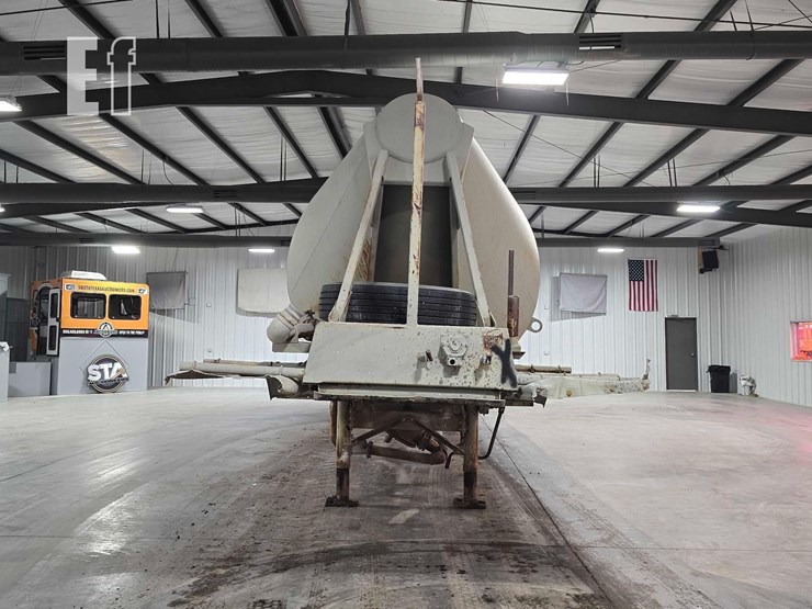 41-foot-tank-trailer-image-7