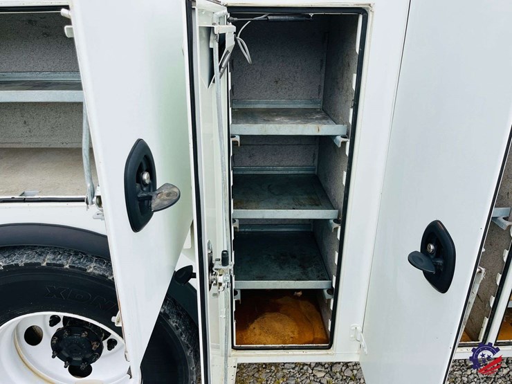 2015-international-durastar-4300-image-54