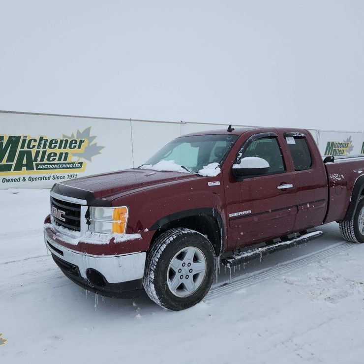 2013 GMC SIERRA 1500 SLT