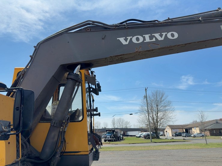 1998-volvo-ew200-image-11