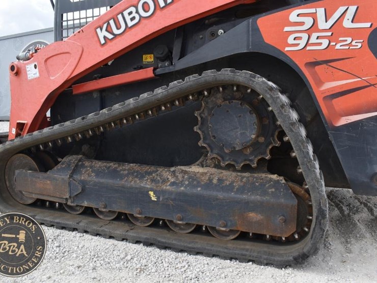 2019-kubota-svl95-2s-image-21