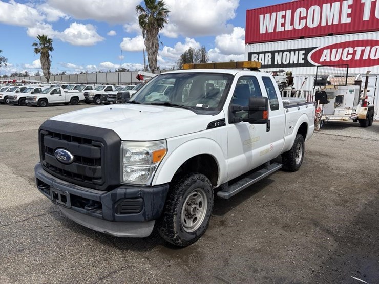 2011-ford-f250-image-1