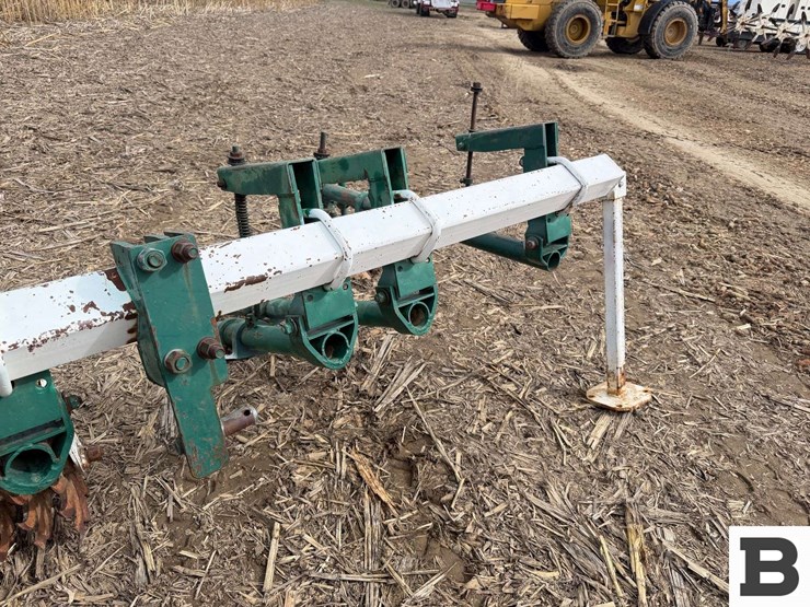 12'-3pt-cultivator-toolbar-image-8