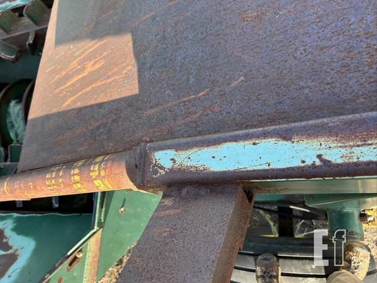 bale-king-vortex-2010-image-38