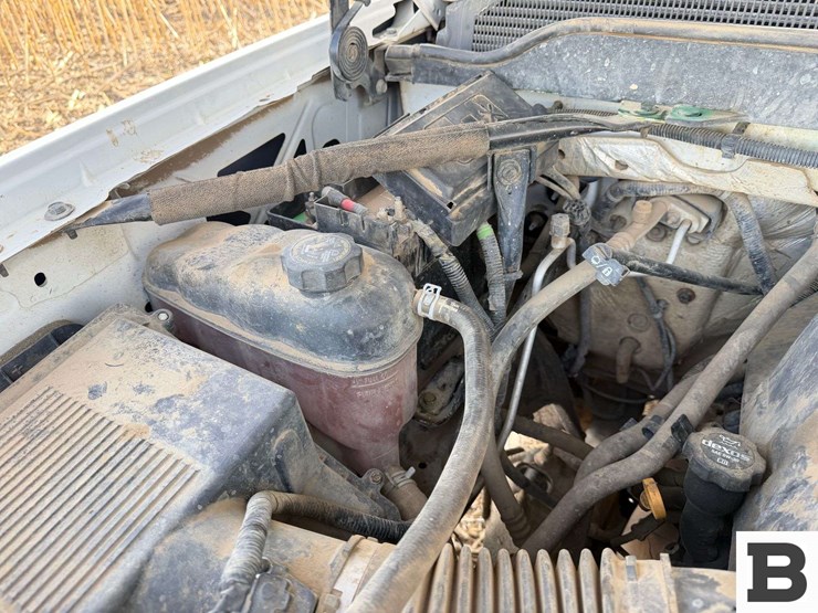 2016-chevrolet-silverado-2500-image-30