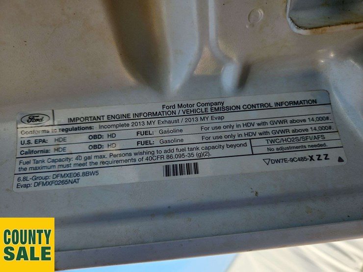 2013-ford-f550-image-28