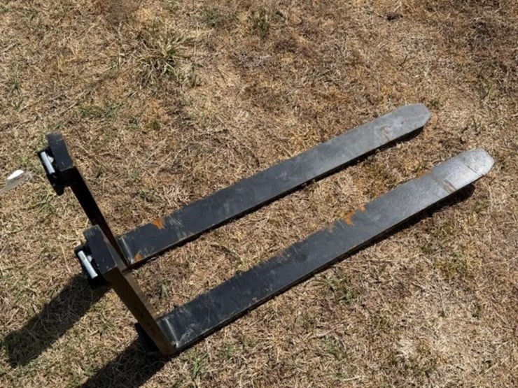 pallet-forks--42"x4"-image-1