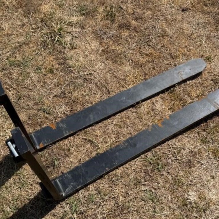 Pallet Forks- 42"x4"