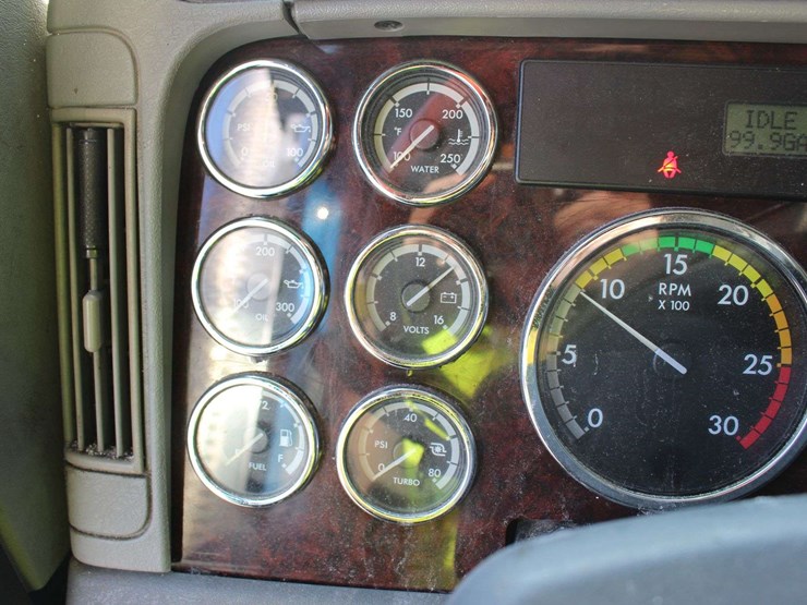 2018-freightliner-glider-3alxfbcg5jdju6490-mileage:-878554-image-26