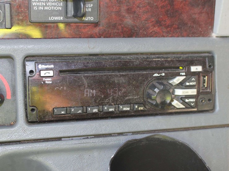 2018-freightliner-glider-3alxfbcg5jdju6490-mileage:-878554-image-34