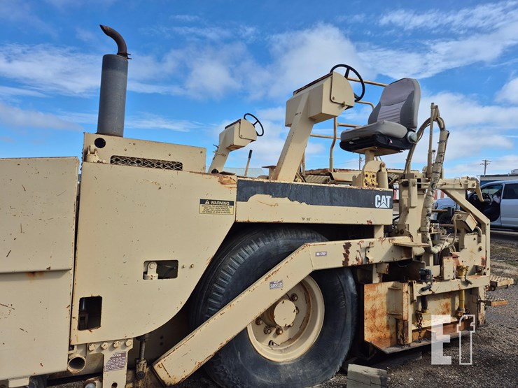 caterpillar-8ft-vip-screed-3207-image-8