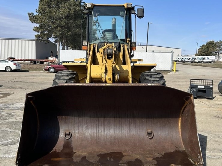 2000-caterpillar-938g-image-9