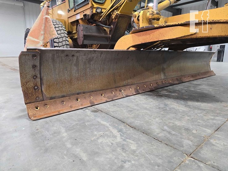 2003-caterpillar-140h-image-10