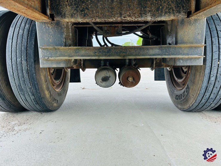 utility-flatbed-image-42