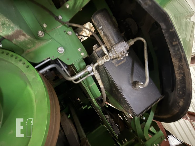 john-deere-l341-image-7