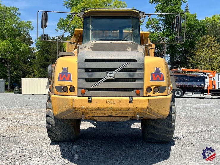 2010-volvo-a40e-image-16