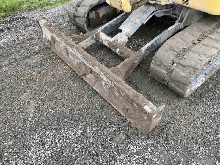 2019-komatsu-pc45mr-5-image-12