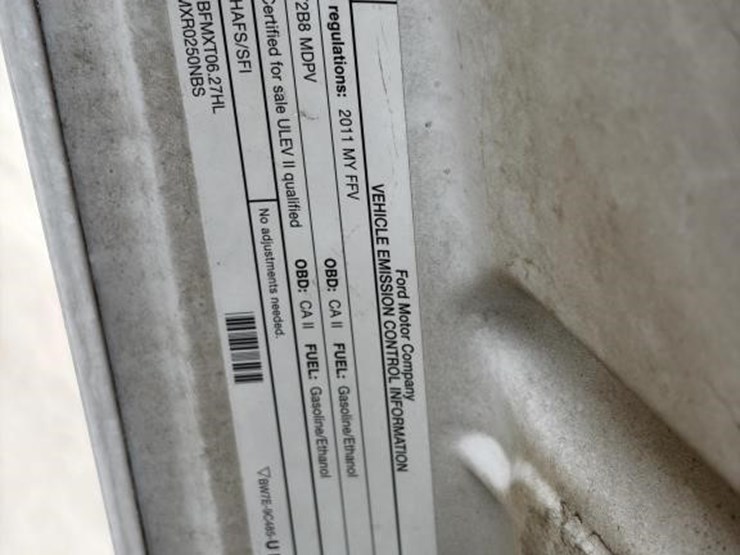 2011-ford-f250-image-8