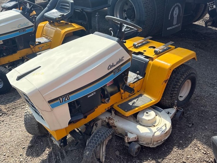 cub-cadet-1720-image-1
