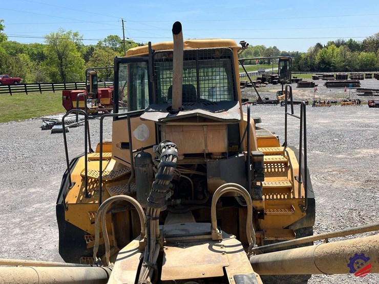 2010-volvo-a40e-image-60