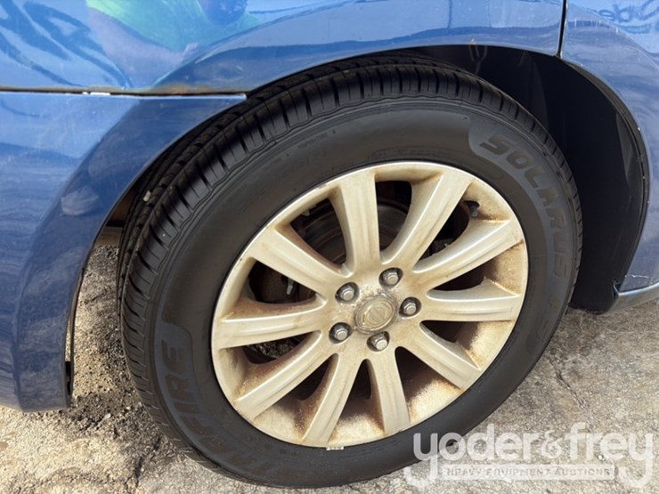 2010-chrysler-sebring-image-22