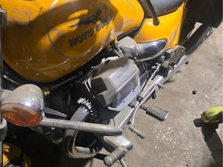 2000-moto-guzzi-v11-bassa-3252-image-4