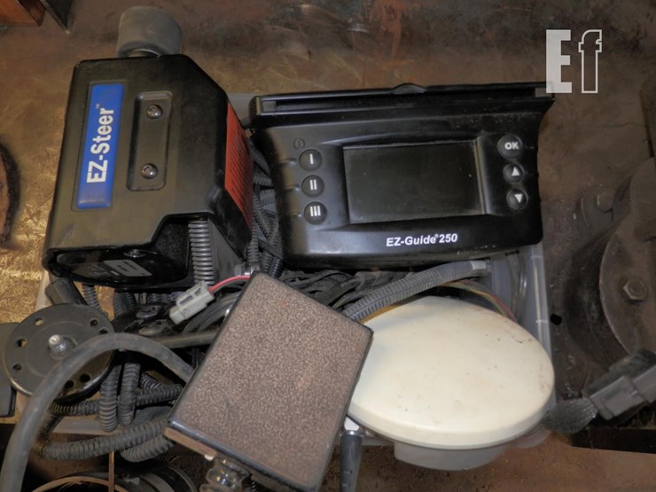 trimble-ez-guide-250/ez-steer-image-1