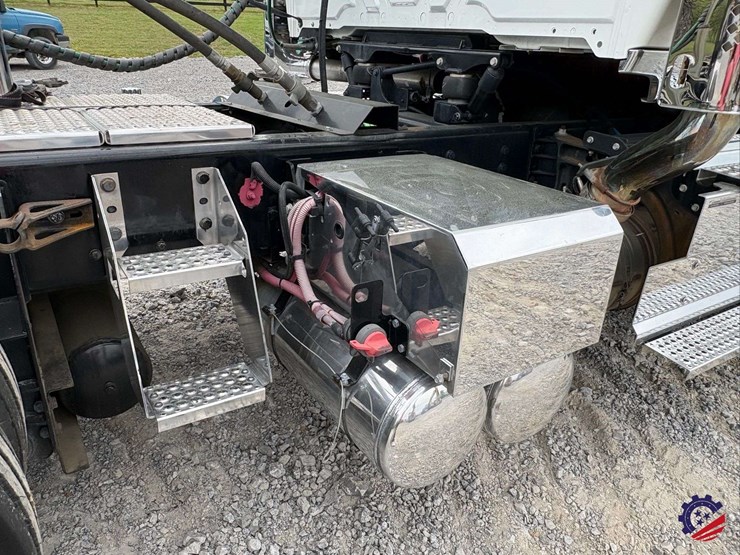 2024-international-hx520-image-49