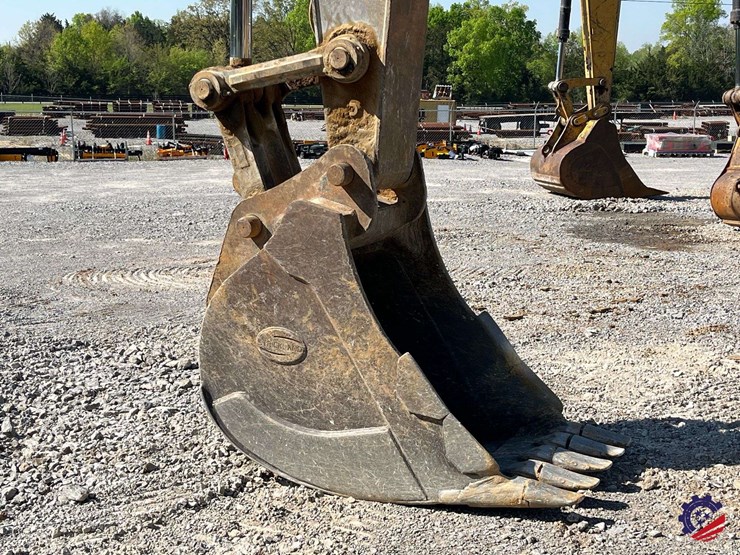 2017-volvo-ec300el-image-31