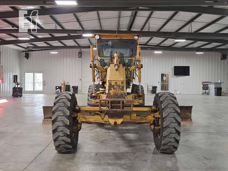 1989-caterpillar-120g-image-7