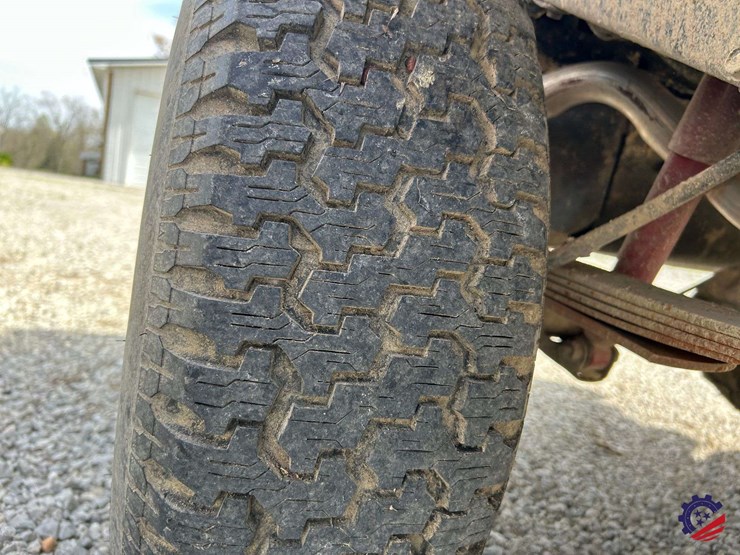 1994-jeep-wrangler-image-24