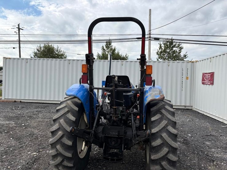 new-holland-45-image-13