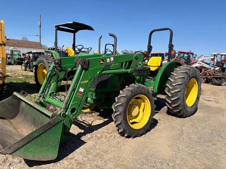 john-deere-5075e-image-2