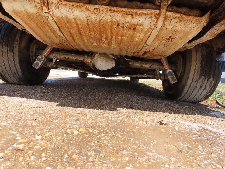 1968-chevrolet-chevelle-ss-coupe-barn-find-image-10