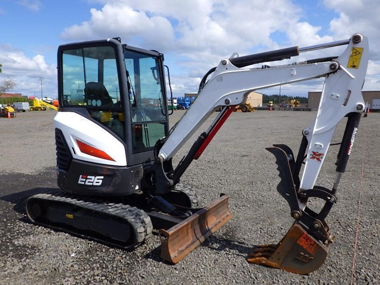 2020-bobcat-e26-image-2