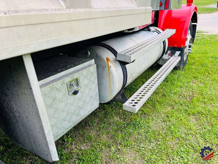 2000-western-star-4900-image-36