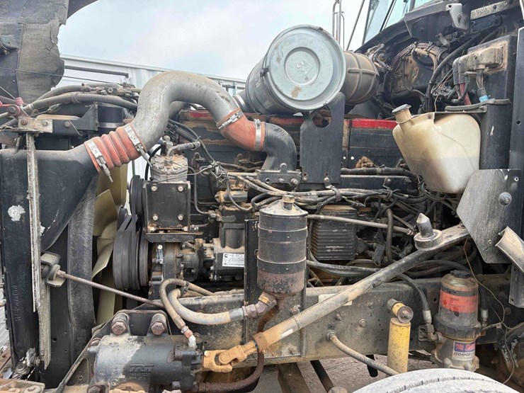 1985-kenworth-w900-image-8