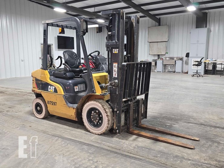 caterpillar-gp25n-image-2