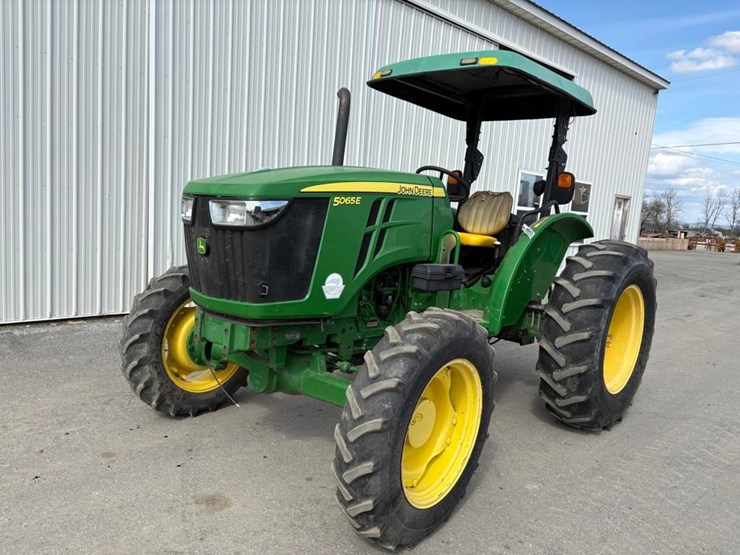 john-deere-5065e-image-3