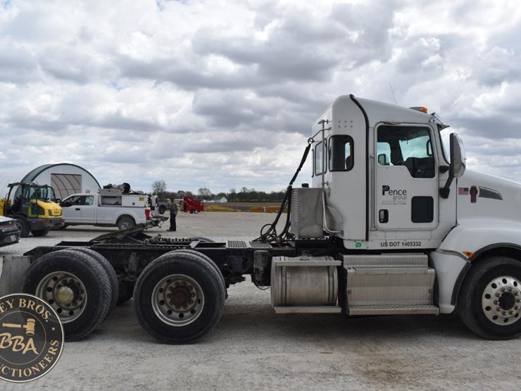 2013-kenworth-t660-image-6