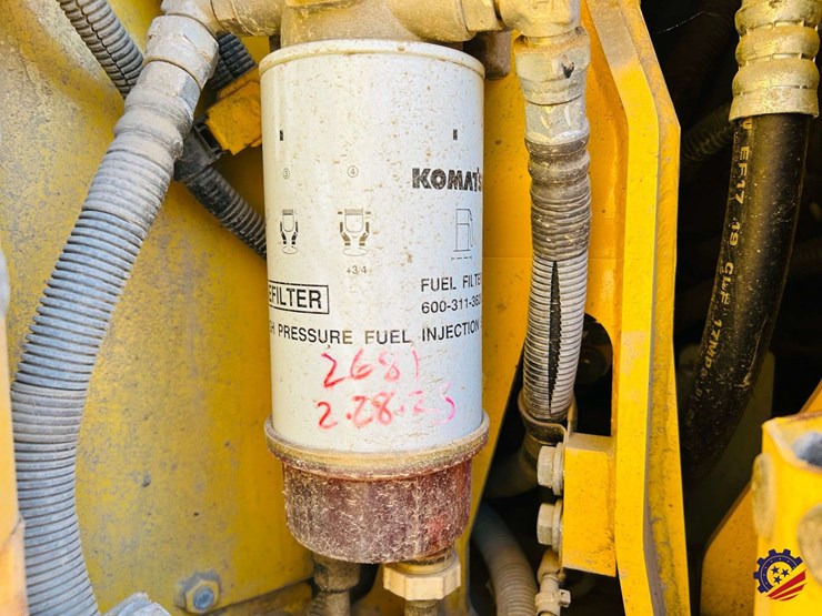 2023-komatsu-d65px-18-image-44