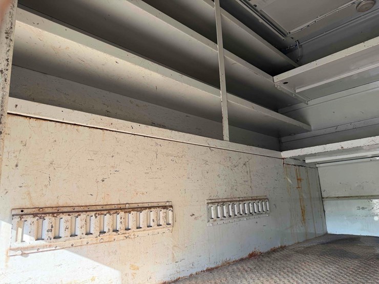 2011-ram-4500-utility-body-image-10