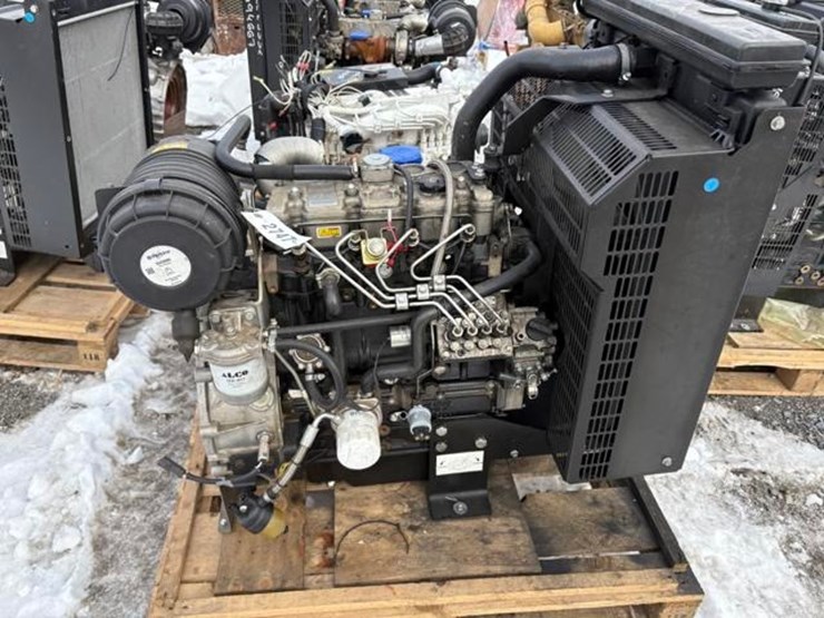 perkins-404d-22t-diesel-engine-image-1
