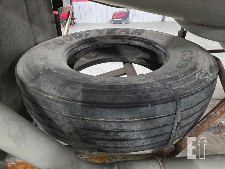 1974-1974-38-foot-tank-trailer-6238-image-23