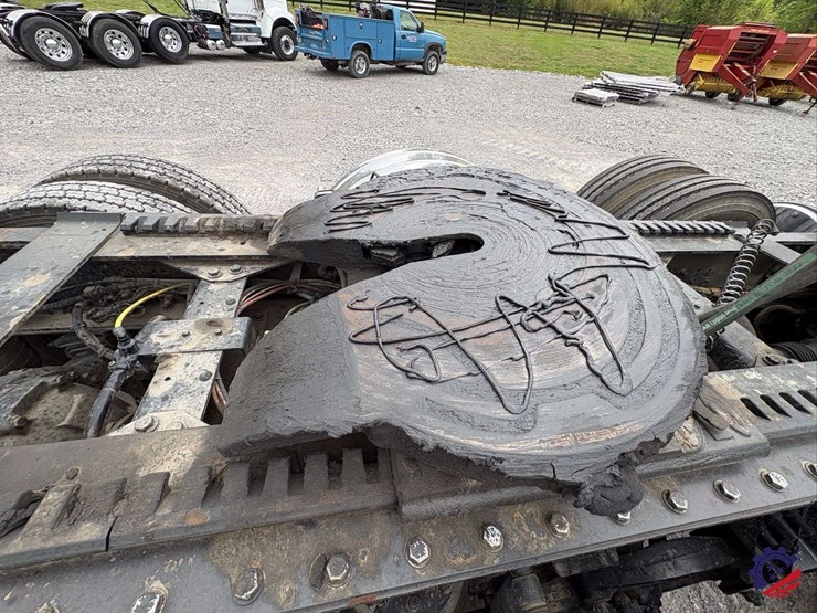 2024-international-hx520-image-54