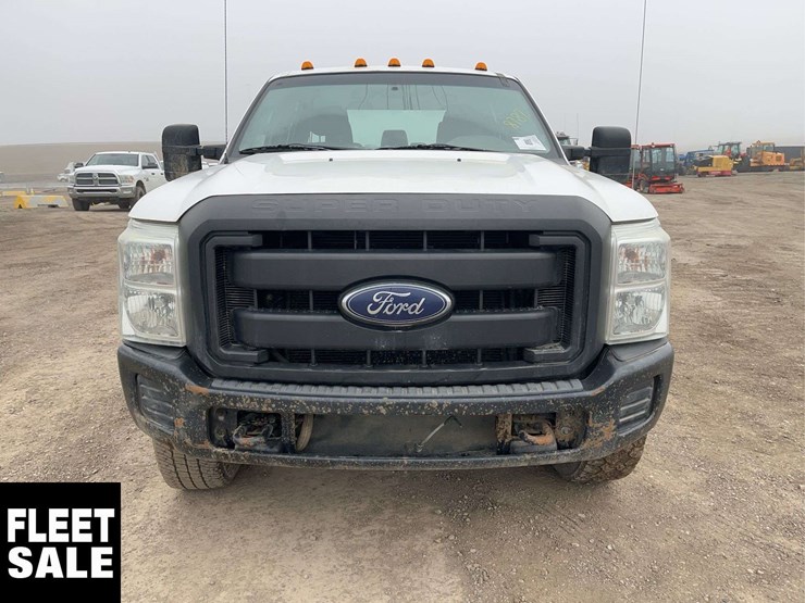 2014-ford-f350-image-8