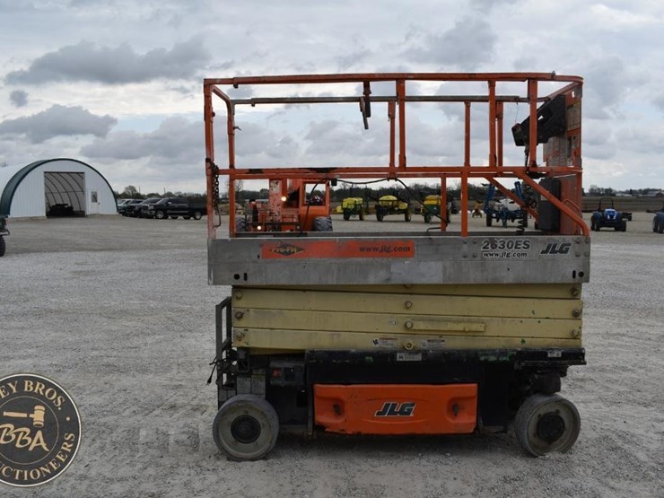 2006-jlg-2630es-image-6