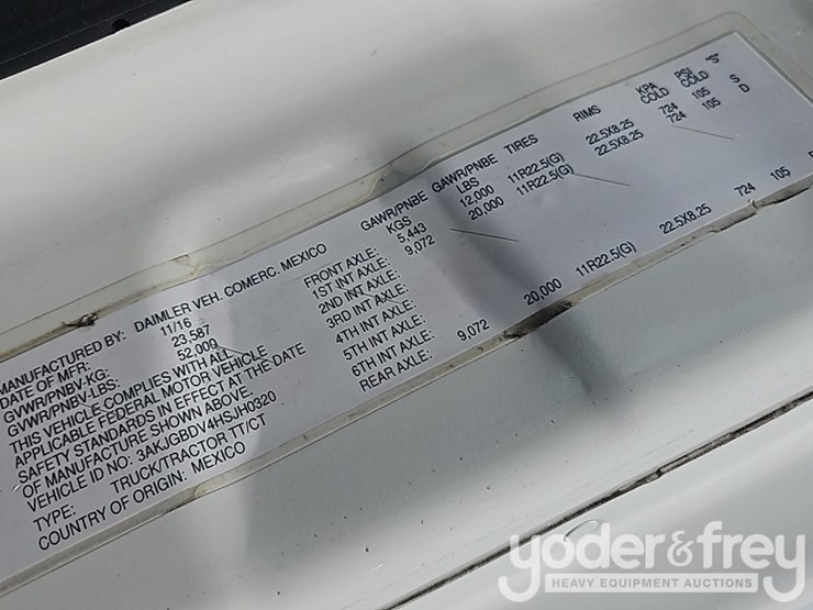 2017-freightliner-cascadia-113-image-27